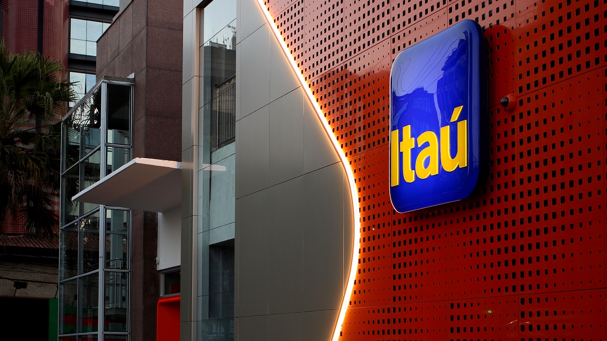 Itau Unibanco is offering Bitcoin transactions to its customers!